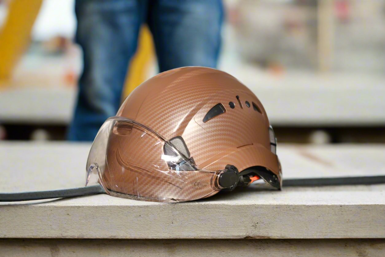 Construction Safety Helmet with Build-in Visor Hard Hat (CARBON)